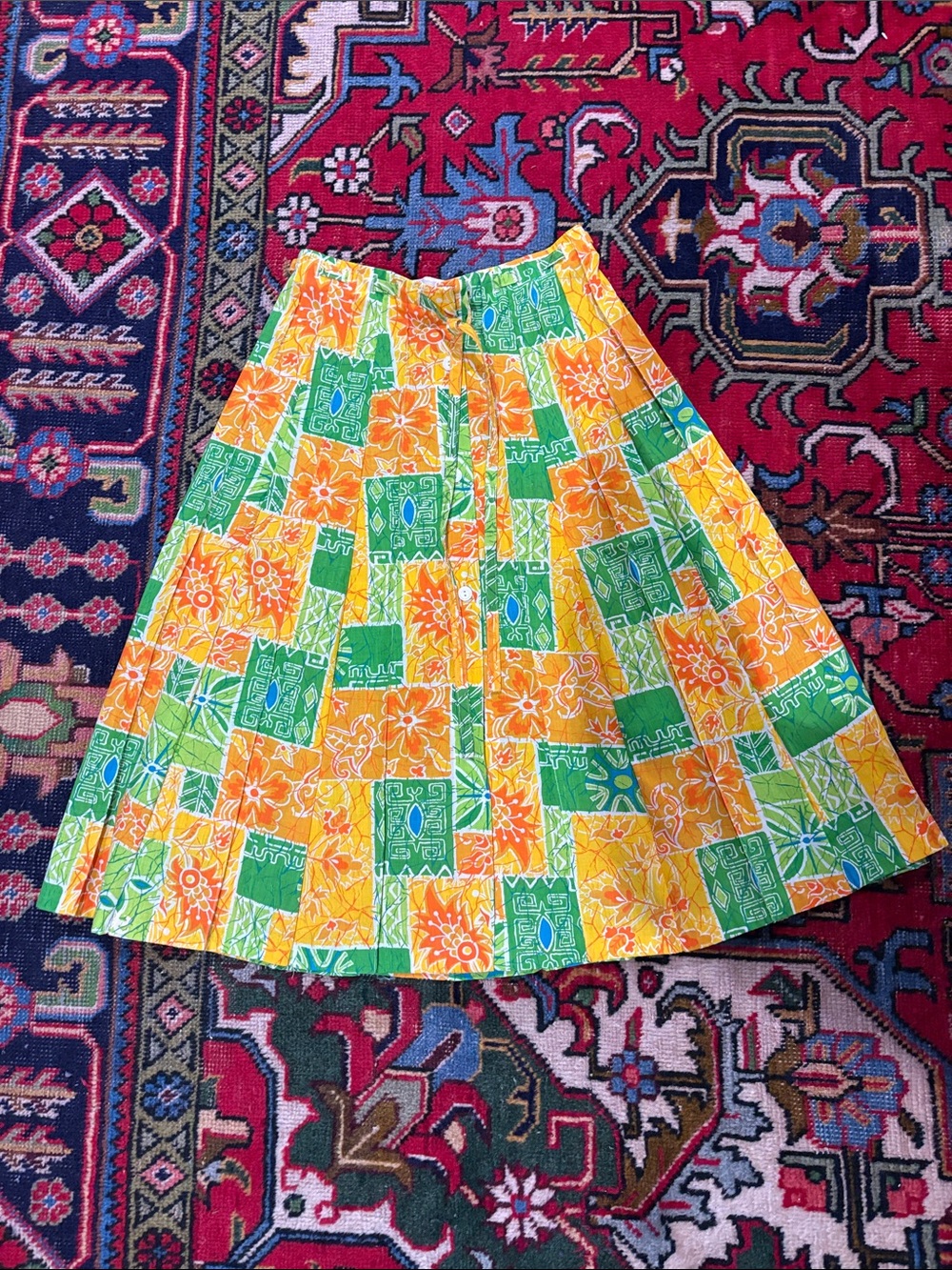 Vintage handmade Hawaiian style skirt
